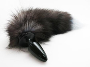Анальная пробка "Black Fox" - лисий хвост, черная